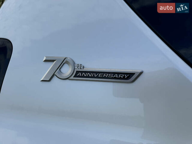 Белый Тойота Ленд Крузер Прадо, объемом двигателя 4 л и пробегом 22 тыс. км за 54999 $, фото 38 на Automoto.ua