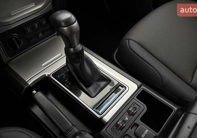 Белый Тойота Ленд Крузер Прадо, объемом двигателя 3.96 л и пробегом 78 тыс. км за 43500 $, фото 13 на Automoto.ua