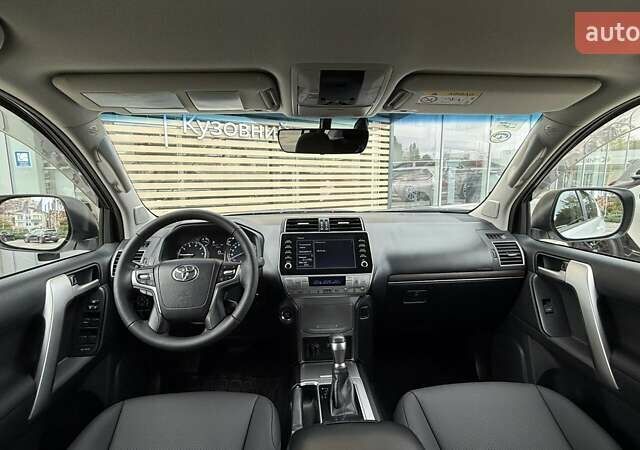 Белый Тойота Ленд Крузер Прадо, объемом двигателя 3.96 л и пробегом 78 тыс. км за 43500 $, фото 8 на Automoto.ua