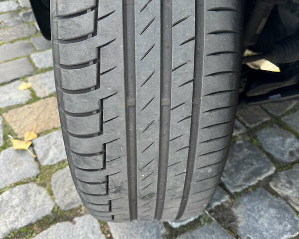 Белый Тойота Ленд Крузер Прадо, объемом двигателя 4 л и пробегом 22 тыс. км за 54999 $, фото 43 на Automoto.ua