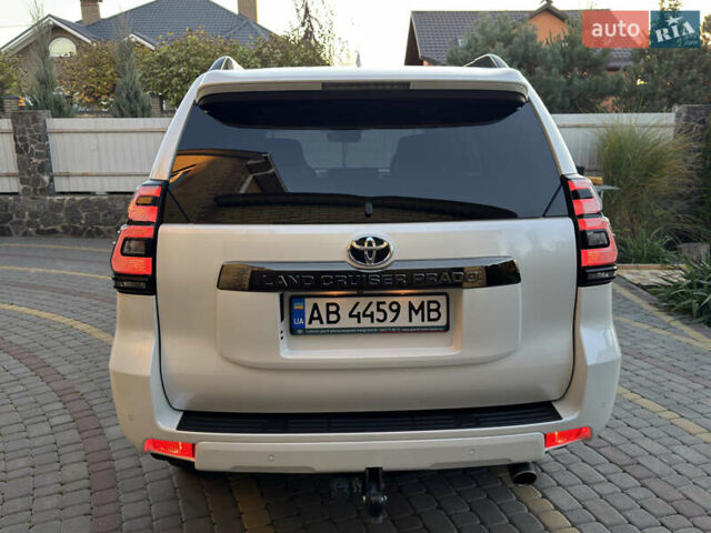 Белый Тойота Ленд Крузер Прадо, объемом двигателя 3.96 л и пробегом 80 тыс. км за 47500 $, фото 27 на Automoto.ua