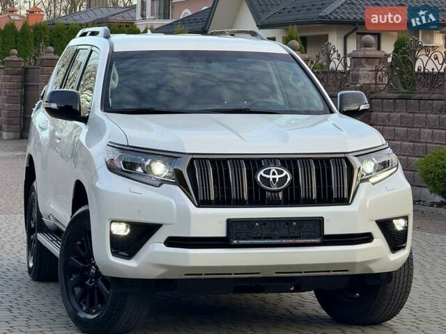 Белый Тойота Ленд Крузер Прадо, объемом двигателя 2.76 л и пробегом 37 тыс. км за 49900 $, фото 82 на Automoto.ua