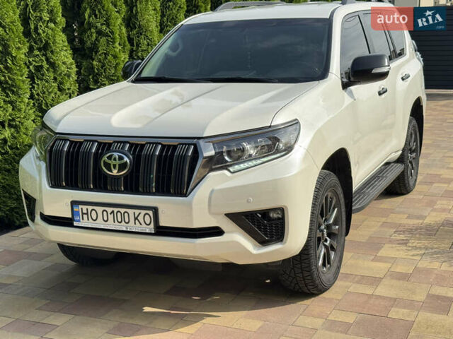 Білий Тойота Ленд Крузер Прадо, об'ємом двигуна 2.76 л та пробігом 113 тис. км за 45000 $, фото 1 на Automoto.ua