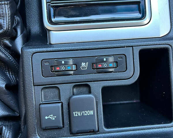 Белый Тойота Ленд Крузер Прадо, объемом двигателя 3.96 л и пробегом 134 тыс. км за 42900 $, фото 58 на Automoto.ua