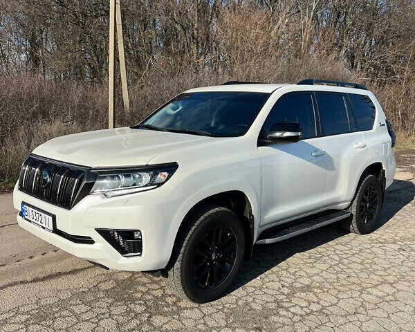 Белый Тойота Ленд Крузер Прадо, объемом двигателя 3.96 л и пробегом 134 тыс. км за 42900 $, фото 45 на Automoto.ua