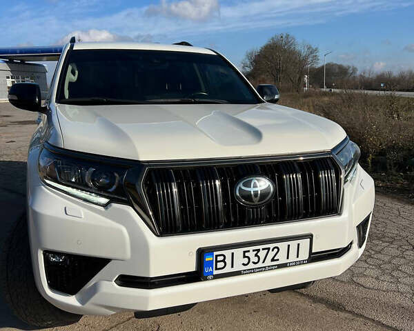 Белый Тойота Ленд Крузер Прадо, объемом двигателя 3.96 л и пробегом 134 тыс. км за 42900 $, фото 33 на Automoto.ua