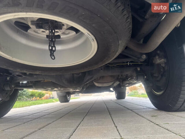 Белый Тойота Ленд Крузер Прадо, объемом двигателя 2.76 л и пробегом 28 тыс. км за 55500 $, фото 40 на Automoto.ua