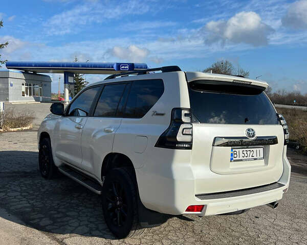 Белый Тойота Ленд Крузер Прадо, объемом двигателя 3.96 л и пробегом 134 тыс. км за 42900 $, фото 46 на Automoto.ua