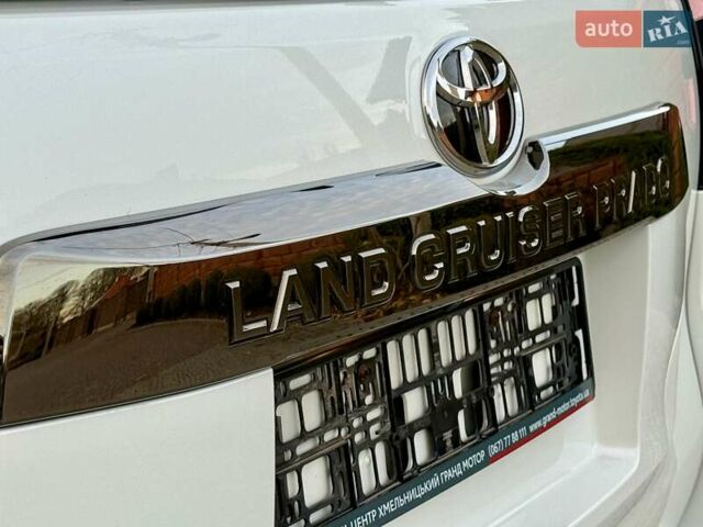 Белый Тойота Ленд Крузер Прадо, объемом двигателя 2.76 л и пробегом 37 тыс. км за 49900 $, фото 86 на Automoto.ua