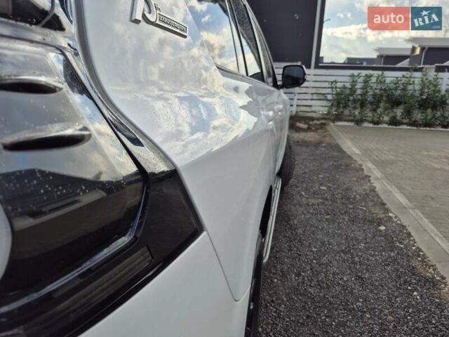 Білий Тойота Ленд Крузер Прадо, об'ємом двигуна 3.96 л та пробігом 73 тис. км за 50900 $, фото 14 на Automoto.ua