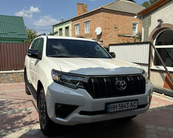 Білий Тойота Ленд Крузер Прадо, об'ємом двигуна 2.8 л та пробігом 9 тис. км за 55500 $, фото 13 на Automoto.ua
