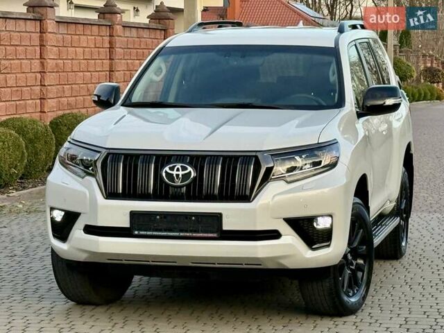 Белый Тойота Ленд Крузер Прадо, объемом двигателя 2.76 л и пробегом 37 тыс. км за 49900 $, фото 67 на Automoto.ua