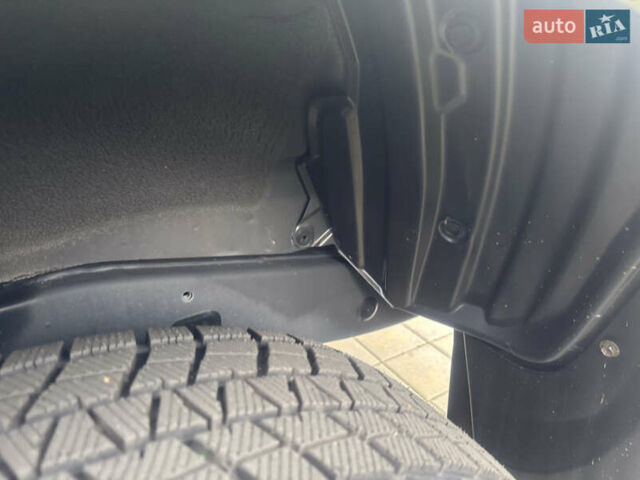 Белый Тойота Ленд Крузер Прадо, объемом двигателя 2.76 л и пробегом 28 тыс. км за 55500 $, фото 42 на Automoto.ua