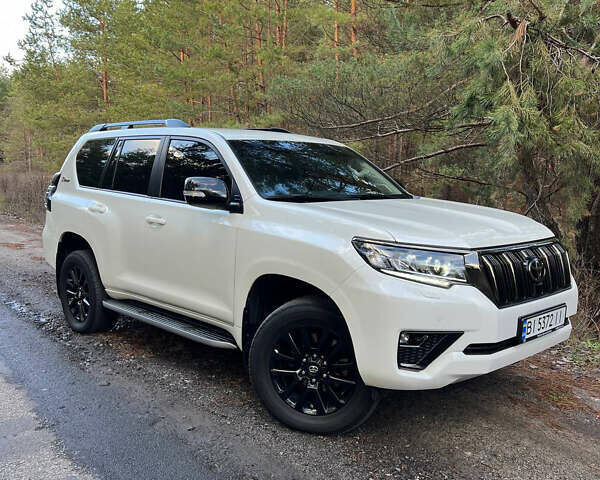 Белый Тойота Ленд Крузер Прадо, объемом двигателя 3.96 л и пробегом 134 тыс. км за 42900 $, фото 13 на Automoto.ua