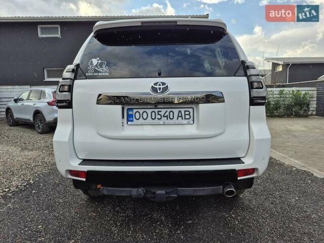 Белый Тойота Ленд Крузер Прадо, объемом двигателя 3.96 л и пробегом 73 тыс. км за 50900 $, фото 7 на Automoto.ua