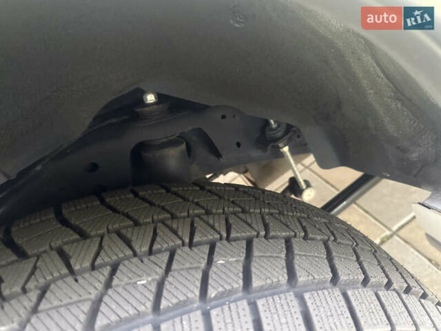 Белый Тойота Ленд Крузер Прадо, объемом двигателя 2.76 л и пробегом 28 тыс. км за 55500 $, фото 38 на Automoto.ua