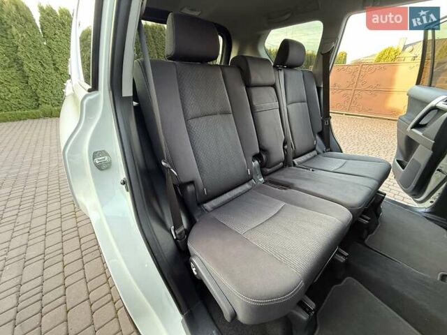 Белый Тойота Ленд Крузер Прадо, объемом двигателя 2.76 л и пробегом 37 тыс. км за 49900 $, фото 14 на Automoto.ua