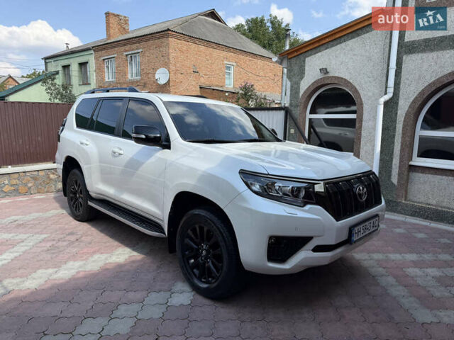 Білий Тойота Ленд Крузер Прадо, об'ємом двигуна 2.8 л та пробігом 9 тис. км за 55500 $, фото 12 на Automoto.ua