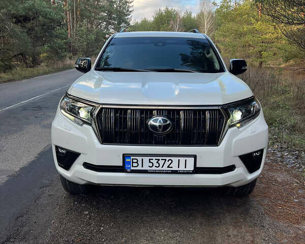 Белый Тойота Ленд Крузер Прадо, объемом двигателя 3.96 л и пробегом 134 тыс. км за 42900 $, фото 17 на Automoto.ua
