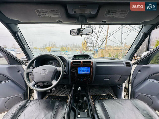 Бежевый Тойота Ленд Крузер Прадо, объемом двигателя 3.4 л и пробегом 182 тыс. км за 9500 $, фото 18 на Automoto.ua