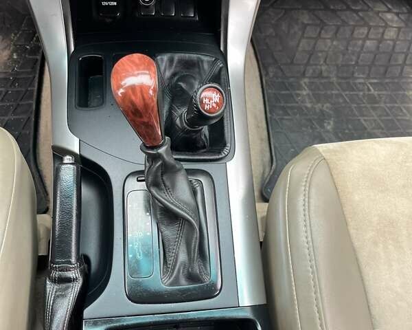 Бежевый Тойота Ленд Крузер Прадо, объемом двигателя 4 л и пробегом 513 тыс. км за 12000 $, фото 14 на Automoto.ua