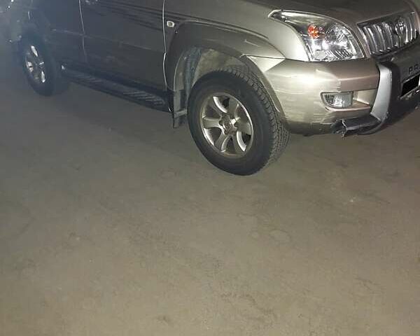 Бежевий Тойота Ленд Крузер Прадо, об'ємом двигуна 2.7 л та пробігом 105 тис. км за 14800 $, фото 3 на Automoto.ua