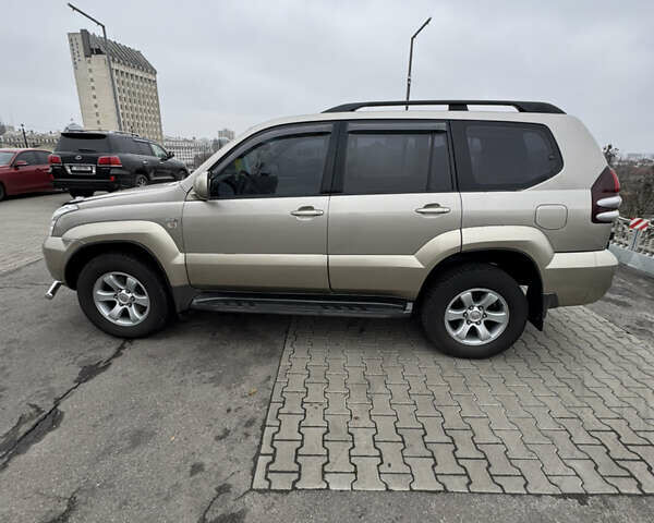 Бежевий Тойота Ленд Крузер Прадо, об'ємом двигуна 3 л та пробігом 201 тис. км за 18500 $, фото 12 на Automoto.ua