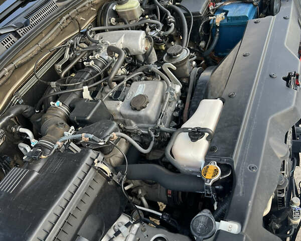 Бежевый Тойота Ленд Крузер Прадо, объемом двигателя 2.69 л и пробегом 330 тыс. км за 11999 $, фото 15 на Automoto.ua