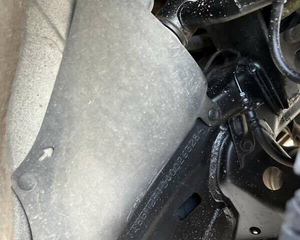 Бежевый Тойота Ленд Крузер Прадо, объемом двигателя 2.69 л и пробегом 330 тыс. км за 11999 $, фото 17 на Automoto.ua