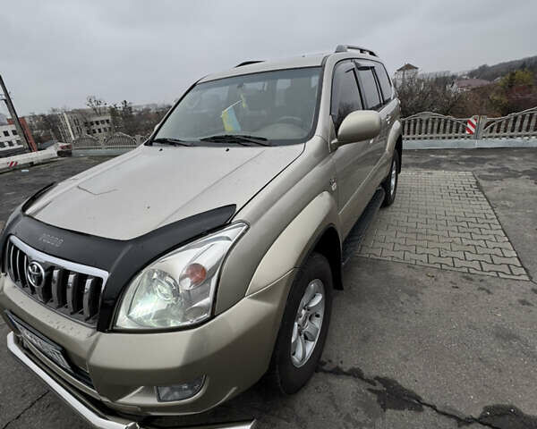 Бежевий Тойота Ленд Крузер Прадо, об'ємом двигуна 3 л та пробігом 201 тис. км за 18500 $, фото 13 на Automoto.ua