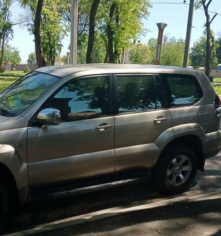 Бежевый Тойота Ленд Крузер Прадо, объемом двигателя 2.7 л и пробегом 280 тыс. км за 10250 $, фото 4 на Automoto.ua