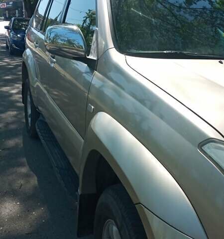 Бежевый Тойота Ленд Крузер Прадо, объемом двигателя 2.7 л и пробегом 280 тыс. км за 10250 $, фото 6 на Automoto.ua