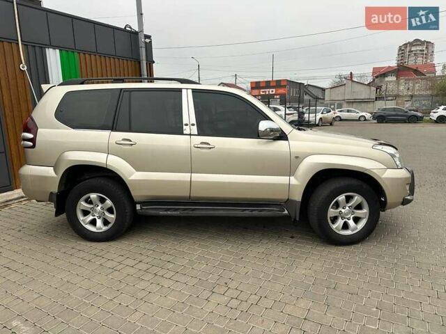 Бежевий Тойота Ленд Крузер Прадо, об'ємом двигуна 3.96 л та пробігом 166 тис. км за 21999 $, фото 2 на Automoto.ua