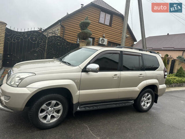 Бежевий Тойота Ленд Крузер Прадо, об'ємом двигуна 4 л та пробігом 322 тис. км за 11700 $, фото 3 на Automoto.ua