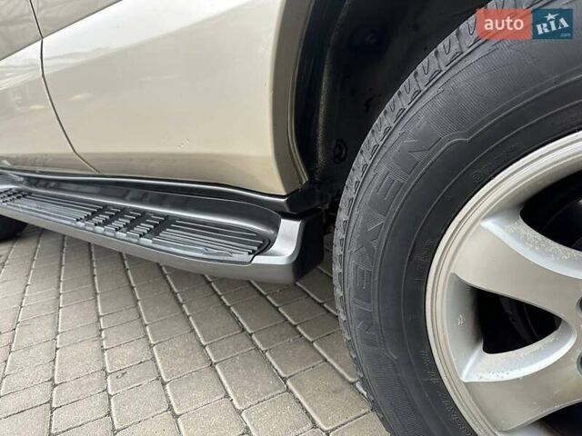 Бежевий Тойота Ленд Крузер Прадо, об'ємом двигуна 3.96 л та пробігом 166 тис. км за 21999 $, фото 15 на Automoto.ua