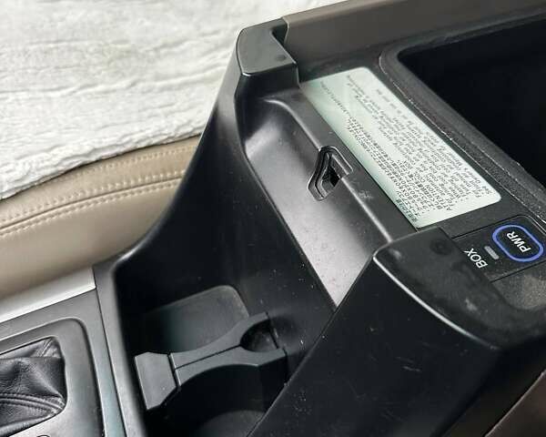 Бежевий Тойота Ленд Крузер Прадо, об'ємом двигуна 3.96 л та пробігом 166 тис. км за 21999 $, фото 57 на Automoto.ua