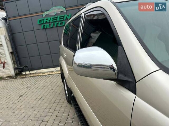 Бежевий Тойота Ленд Крузер Прадо, об'ємом двигуна 3.96 л та пробігом 166 тис. км за 21999 $, фото 22 на Automoto.ua