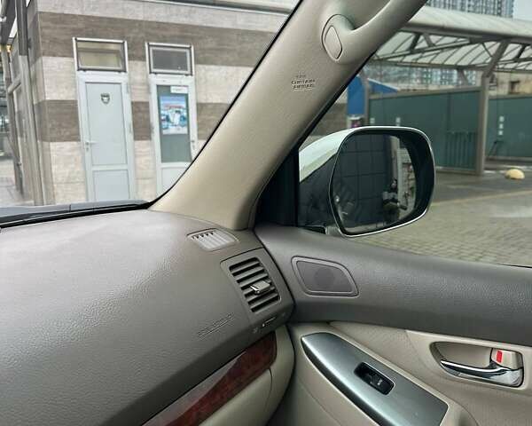 Бежевий Тойота Ленд Крузер Прадо, об'ємом двигуна 3.96 л та пробігом 166 тис. км за 21999 $, фото 54 на Automoto.ua