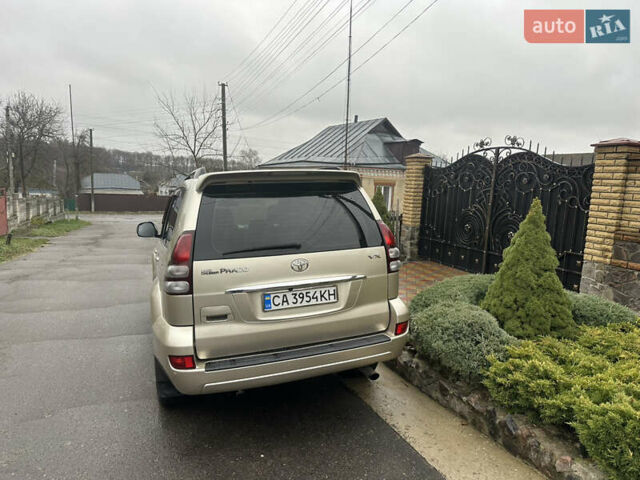 Бежевий Тойота Ленд Крузер Прадо, об'ємом двигуна 4 л та пробігом 322 тис. км за 11700 $, фото 5 на Automoto.ua