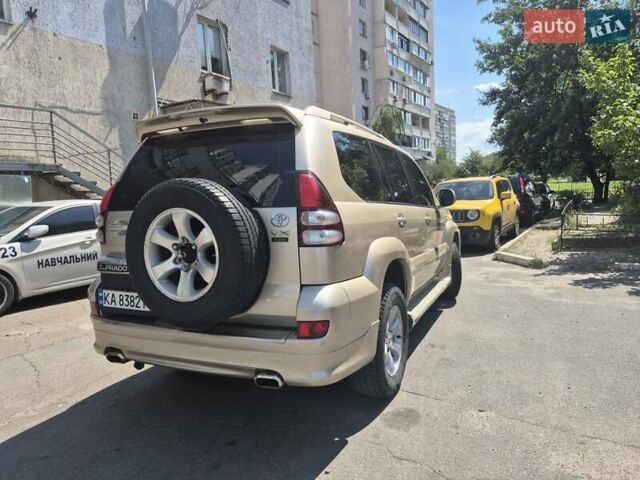 Бежевий Тойота Ленд Крузер Прадо, об'ємом двигуна 3.96 л та пробігом 315 тис. км за 11999 $, фото 10 на Automoto.ua