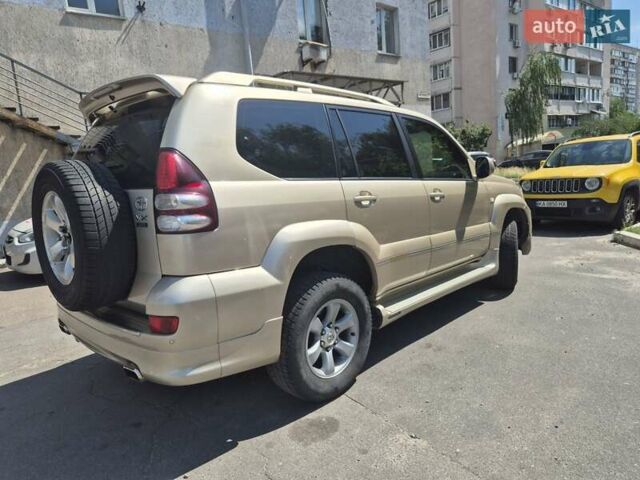 Бежевий Тойота Ленд Крузер Прадо, об'ємом двигуна 3.96 л та пробігом 315 тис. км за 11999 $, фото 8 на Automoto.ua