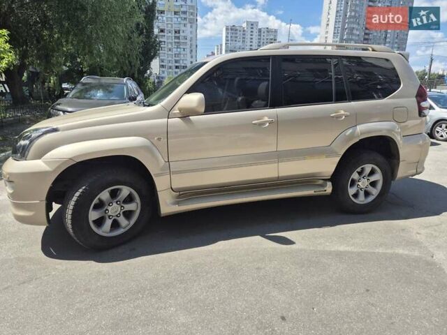Бежевий Тойота Ленд Крузер Прадо, об'ємом двигуна 3.96 л та пробігом 315 тис. км за 11999 $, фото 5 на Automoto.ua