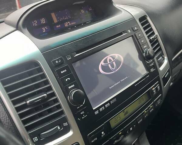 Бежевый Тойота Ленд Крузер Прадо, объемом двигателя 3.96 л и пробегом 496 тыс. км за 14500 $, фото 13 на Automoto.ua