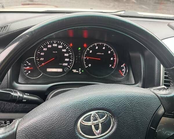 Бежевый Тойота Ленд Крузер Прадо, объемом двигателя 3.96 л и пробегом 496 тыс. км за 14500 $, фото 12 на Automoto.ua