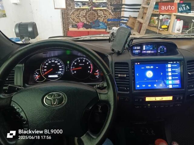 Бежевый Тойота Ленд Крузер Прадо, объемом двигателя 4 л и пробегом 216 тыс. км за 17000 $, фото 1 на Automoto.ua