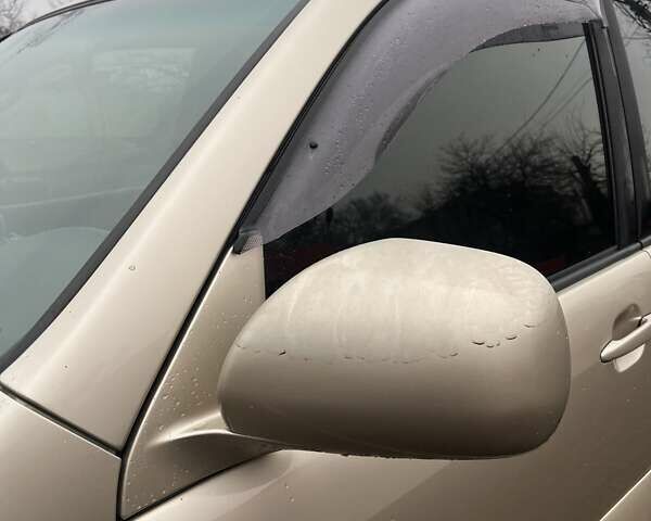 Бежевый Тойота Ленд Крузер Прадо, объемом двигателя 3.96 л и пробегом 496 тыс. км за 14500 $, фото 1 на Automoto.ua