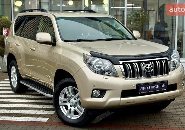 Бежевый Тойота Ленд Крузер Прадо, объемом двигателя 4 л и пробегом 122 тыс. км за 23494 $, фото 11 на Automoto.ua