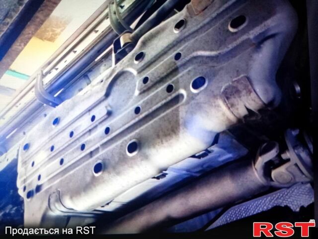 Бежевый Тойота Ленд Крузер Прадо, объемом двигателя 2.7 л и пробегом 268 тыс. км за 23500 $, фото 12 на Automoto.ua