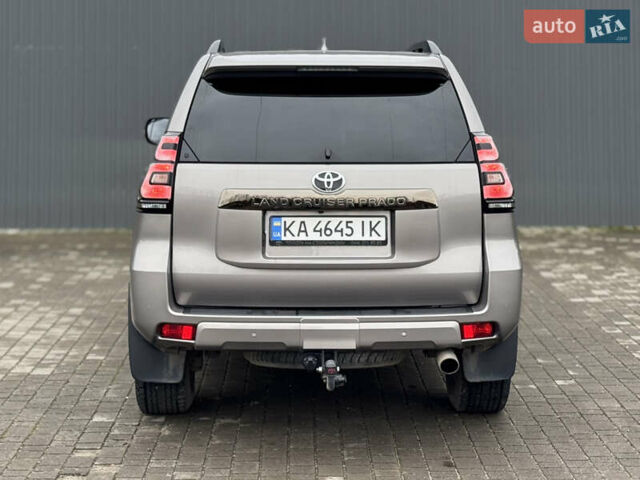 Бежевий Тойота Ленд Крузер Прадо, об'ємом двигуна 4 л та пробігом 40 тис. км за 51500 $, фото 11 на Automoto.ua