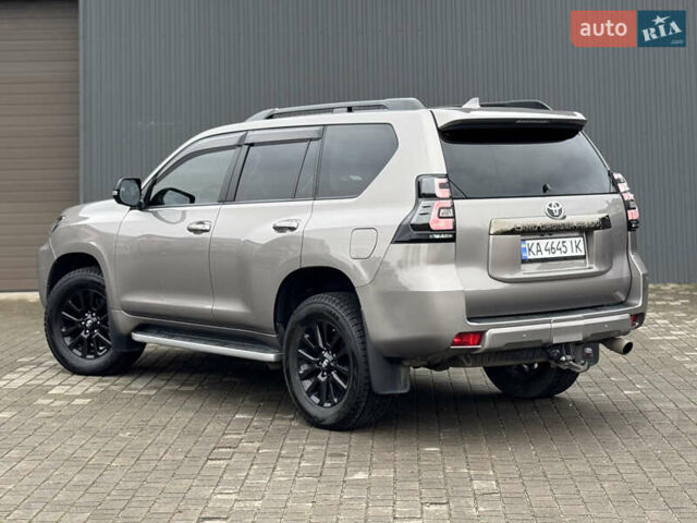 Бежевий Тойота Ленд Крузер Прадо, об'ємом двигуна 4 л та пробігом 40 тис. км за 51500 $, фото 9 на Automoto.ua